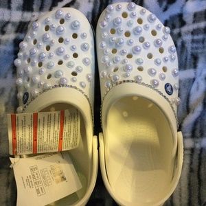 CROCS EMBELLISHED WHITE SIZE 11